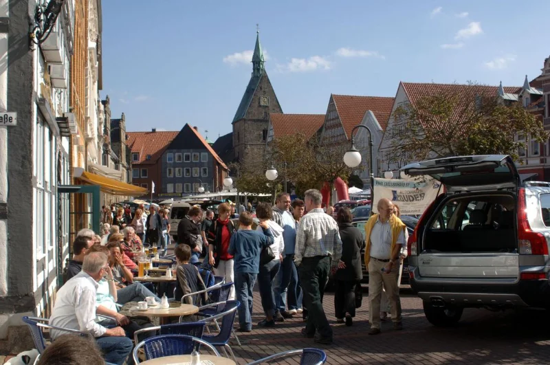 Bild Stadtthagen Entdeckertag voller Marktplatz.